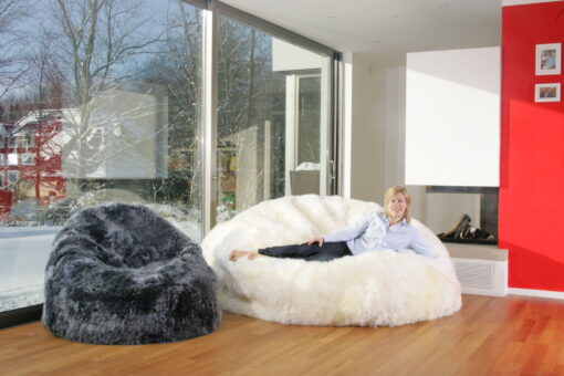 SHEEPSKIN BEAN BAG LARGE IVORY - Image 4