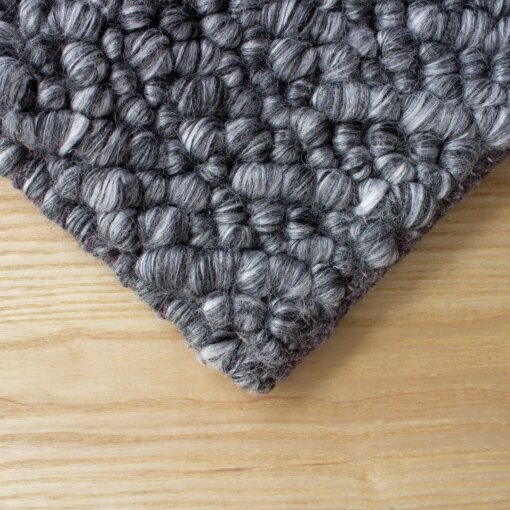 TUNDRA PEBBLE CHARCOAL RUG 250 X 350