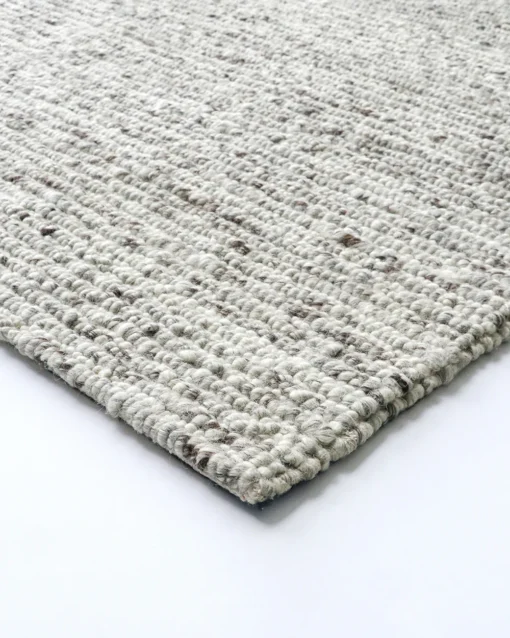 KARAKA FLOOR RUG - Image 3