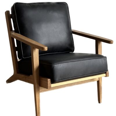 Lodge armchair