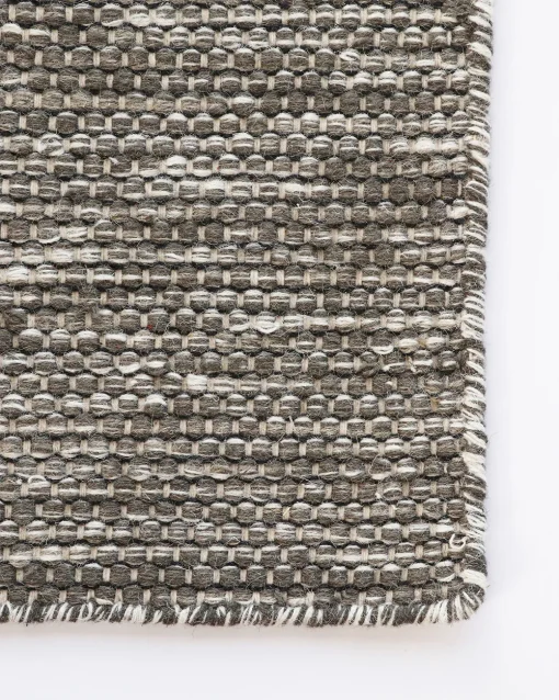 ABBAS FLOOR RUG - Image 2