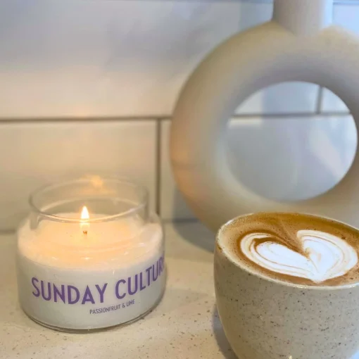 PASSIONFRUIT & LIME CANDLE - Image 2