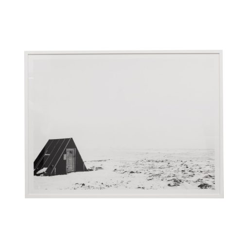PHOTOGRAPHIC FRAMED CABIN